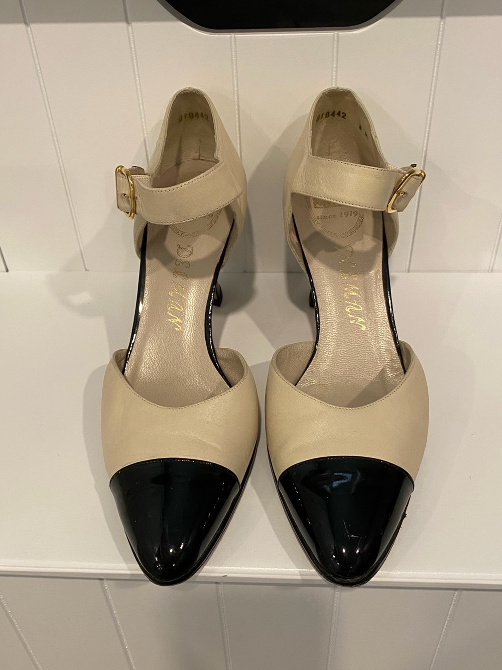 Delman Women’s Two-Tone Beige and Black Patent Ankle-Strap Pointed-Toe Heels